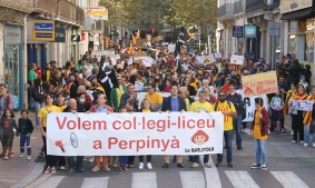 Exterior.cat: Protesta a Perpinyà pel bloqueig de l’Ajuntament al projecte del col·legi-liceu de la Bressola